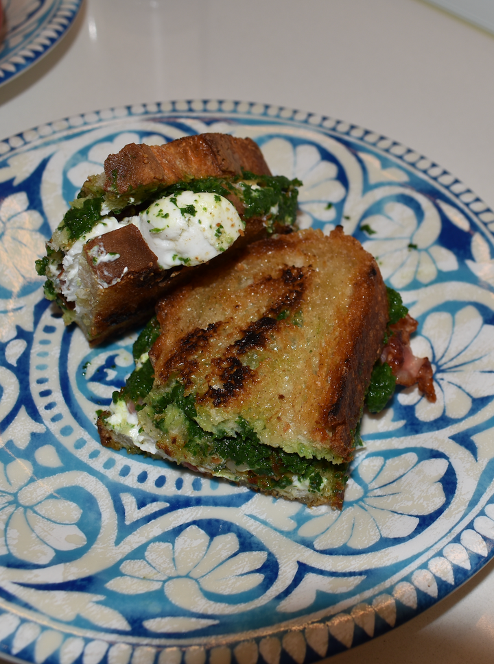 OLIVERS SPENAT-FOCACCIA